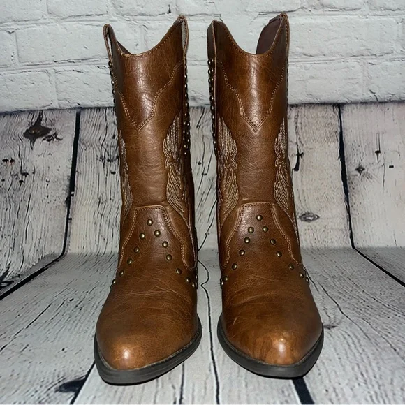 Vintage Women’s Brown Western Embroidered & Studded Cowboy Boots Size 8.5 - Picture 4 of 16